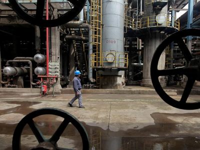 China's June oil imports hit near 10-year low amid Iran war