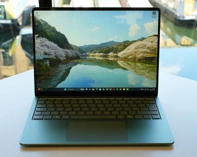 Microsoft Surface Laptop 8 review: a quality PC whose trackpad taps you back