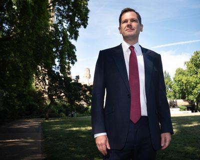 Jenrick criticises government for not offering Farage earlier security meeting