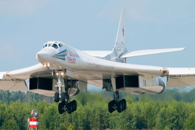 Japan Warns Russia There Is No Easy Way Around Jet Fuel Sanctions Amid Aviation Crackdown