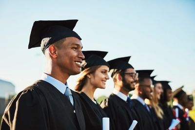Washington Governor Bob Ferguson Says Students are Missing Aid They ‘Had No Idea’ Existed As He Pushes FAFSA Graduation Requirement