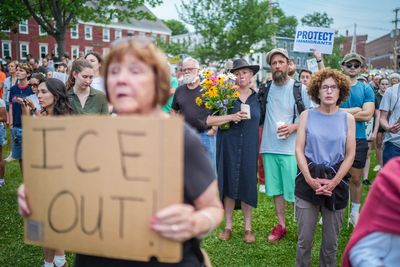 ICE agent involved in deadly Maine shooting was a new recruit, report says