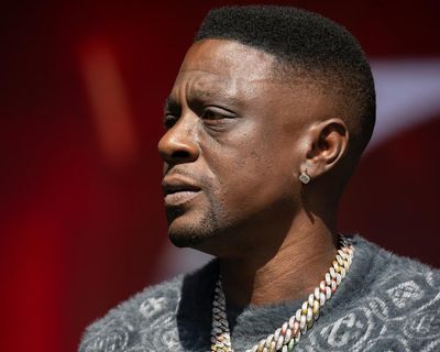 US rapper Boosie seeks $300,000 refund after failed Trump pardon bid