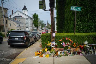 ICE pauses vehicle stops after deadly shootings in Texas and Maine