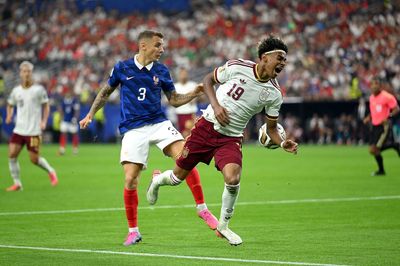 Should Spain's penalty have stood in World Cup semi-final amid Lamine Yamal handball claims?