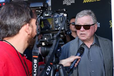 Star Trek Legend, William Shatner, Opens Up About Experience After Becoming Cancer-Free