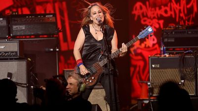 "We are all devastated by the news and are surrounding her with love”: L7 bassist Jennifer Finch diagnosed with brain cancer
