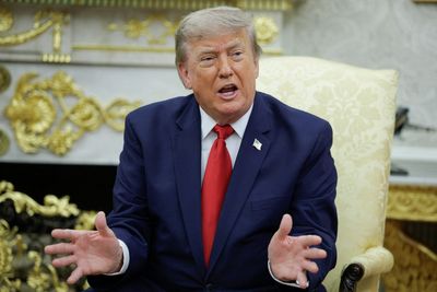 Trump’s portrait on new $1 coin raises questions over federal law