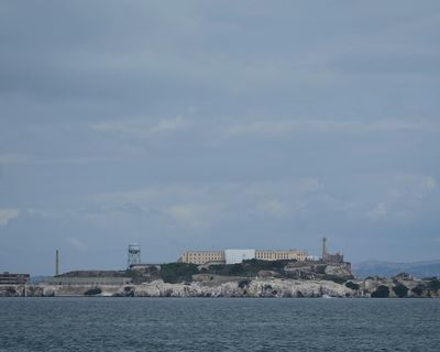 One person dead and two missing after boat sinks near San Francisco’s Alcatraz Island