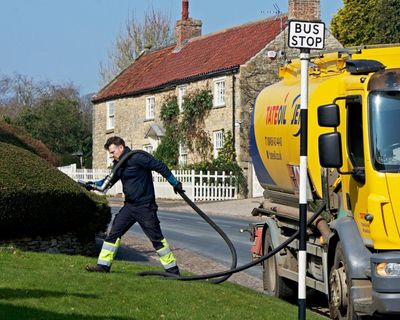Heating oil customers to get up to £350 compensation for cancelled orders