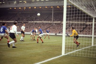 Roger Hunt’s 1966 World Cup shirt tipped to sell for up to £8,000 at auction