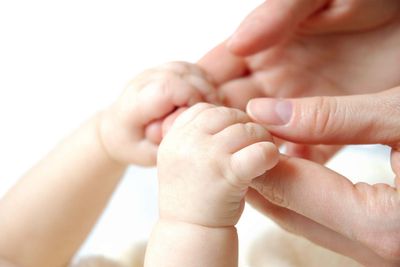 One in five new mothers in England seek emergency care after birth