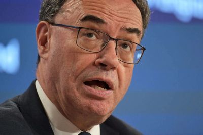 Global Market: BoE governor calls for balanced banking rules, rejects deregulation push