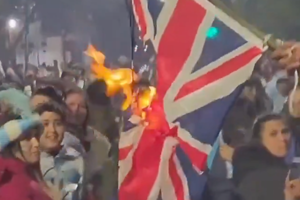 Argentina fans burn Union flag as police brace for trouble ahead of England’s ‘high risk’ World Cup clash