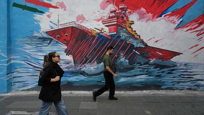 Iran threatens to cut off vital seaways in response to Trump's renewed blockade