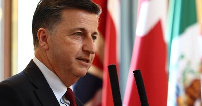 Douglas Alexander says 'anti-English' Scots should back Argentina in World Cup