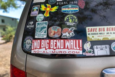 ‘I’ve never worked with so many conservatives’: the Texans fighting the Big Bend border wall