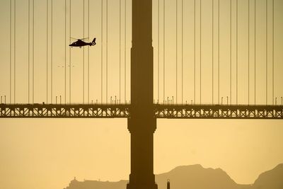 Rescuers are still searching for 3 people after a boat sank in San Francisco Bay, leaving 1 dead