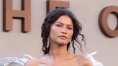 The Incredible Lengths Law Roach Went To So Zendaya Could Wear That Gorgeous Winged Odyssey Dress