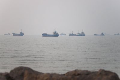 Bulletin world briefing: US launches new wave of strikes on Iran as Trump weighs ‘major offensive’