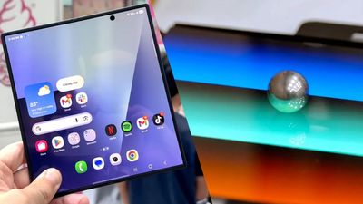 I've seen the Galaxy Z Fold 8's crease-free 'Flex Titanium' display — and Apple should be nervous