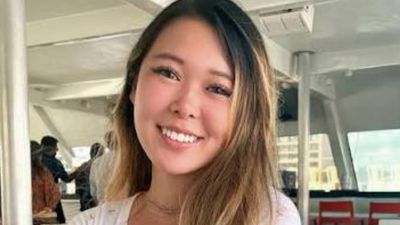 ExtraEmily gets police warning over expired registration and finally changes IRL streams after three Twitch bans