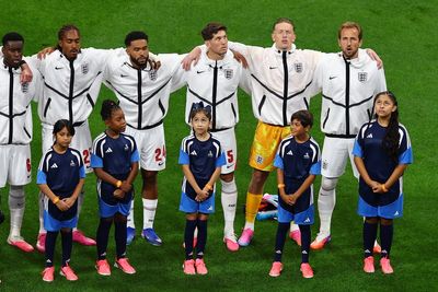 Watch as England and Argentina fans drown out each other’s national anthems with boos and jeers