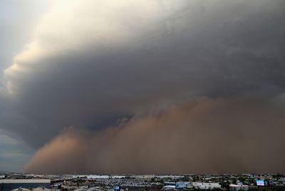 Phoenix Dust Storm Wasn't Just a Weather Event: What Haboobs Mean for Your Lungs, Heart, and Brain