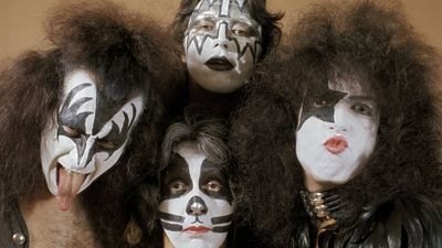 “Peter and I were in a car and he started humming this melody. ‘What’s that?’ ‘Oh, that’s a song I wrote.’ I mean, Peter never wrote a song in his life! But he sings, ‘Beck, I hear you calling…’” Gene Simmons and Paul Stanley on the Kiss classic Destroyer