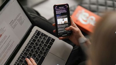 I let Claude read all my newsletters for me — now I wake up to a 2-minute AI briefing