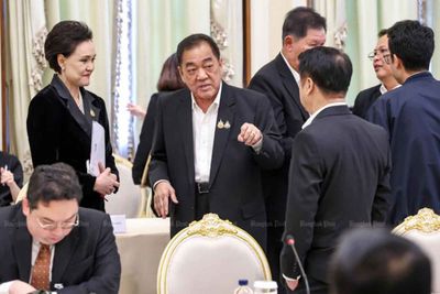 Thai firms told to monitor Mideast developments