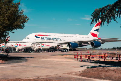 Why Nine Passenger Planes Declared Fuel Emergencies After One Aircraft Brought Gatwick to a Standstill