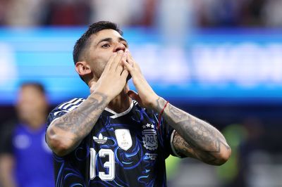 Cristian Romero fires back at 'stupid' Gary Neville over Argentina criticism