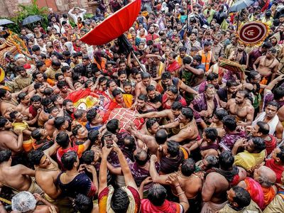 Suvendu Adhikari joins Rath Yatra in Kolkata amid heavy rain