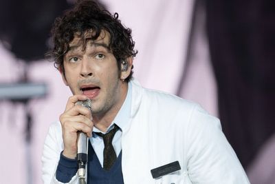 Matty Healy joins The 1975 tribute band for wild stag do performance