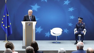 Kubilius hails 'revolutionary' defence plan, but MEPs demand faster rollout