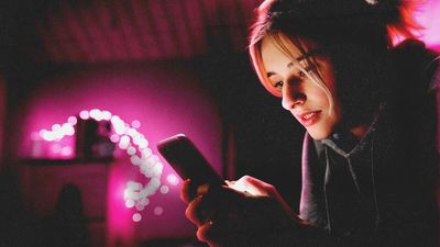 The U.K. Wants a Social Media Curfew for 16- and 17-Year-Olds