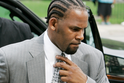 R. Kelly Formally Asks Donald Trump To Commute His 30-Year Prison Sentence