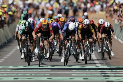 'They don't know the difference between a cow and a horse' – Former top sprinter criticises Tour de France jury after Philipsen relegation debacle
