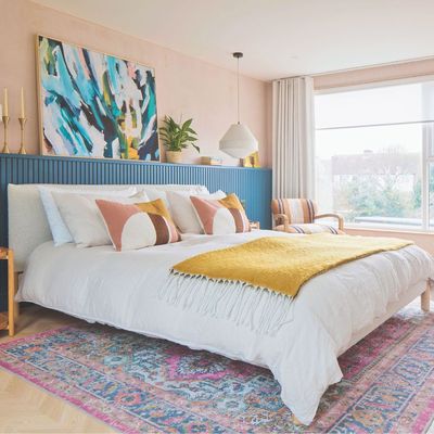 5 clever ways to get wrinkles out of bedding without an iron – get that fresh-made bed look with minimal effort