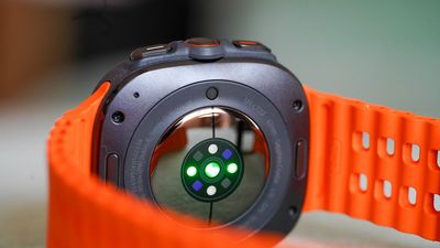 Hoping your next smartwatch will have a replaceable battery? The EU has bad news