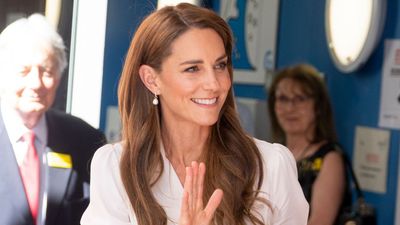 Kate Middleton's favourite summer shoe style is perfect for heel lovers and flats fans - and they're perfect with breezy dresses