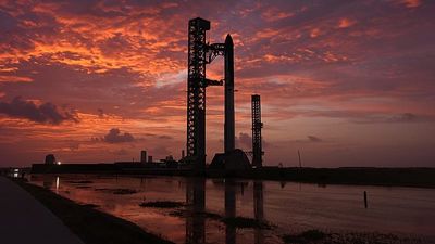 Four engine failures abort Starship's 13th launch bid at the last second
