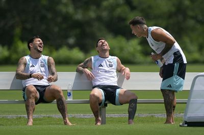Enzo Fernandez performs U-turn over 'Wonderwall' Instagram post mocking England after World Cup semi-final