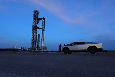SpaceX aborts Starship launch attempt as Elon Musk’s net worth falls