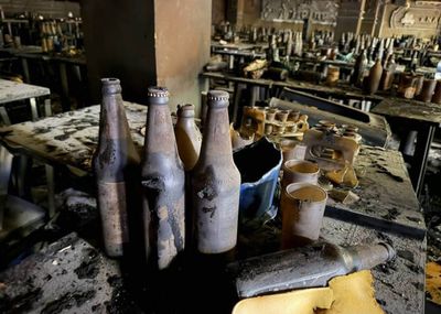 Singer recalls warning patrons before fatal pub blaze