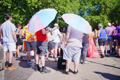 Temperatures exceed 30C for 13th day running but conditions set to cool