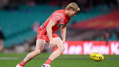 Cox shrugs off Heeney injury scare after Crows defeat
