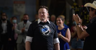 Short Sellers Target SpaceX Stock While Its Investment-Grade Debt Trades Like Junk Bonds