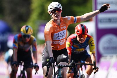 Baloise Ladies Tour: Redemption for Charlotte Kool with stage 2 sprint victory and overall race lead